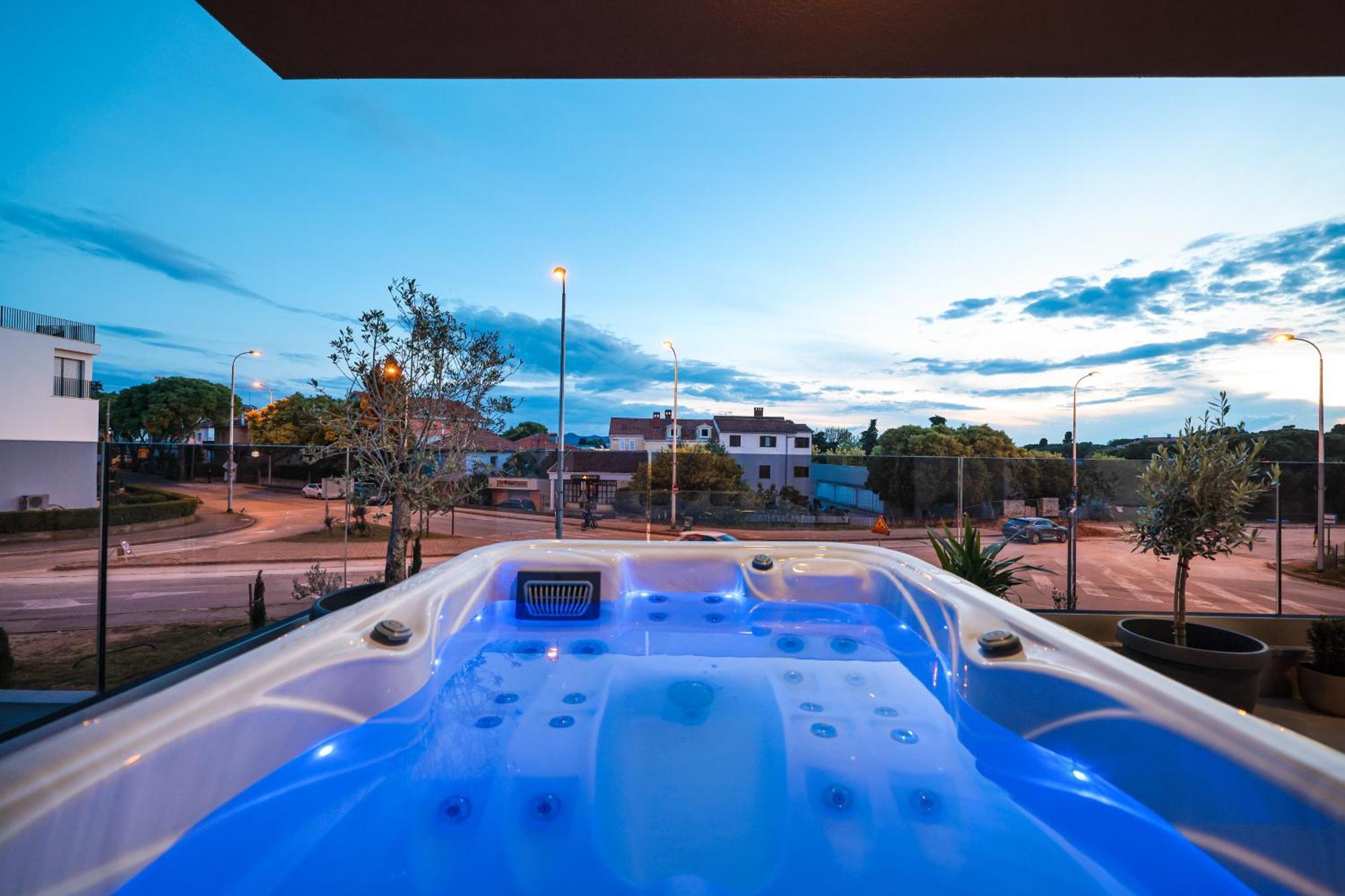 Luma Luxury Apartment With Jacuzzi Zadar Zewnętrze zdjęcie